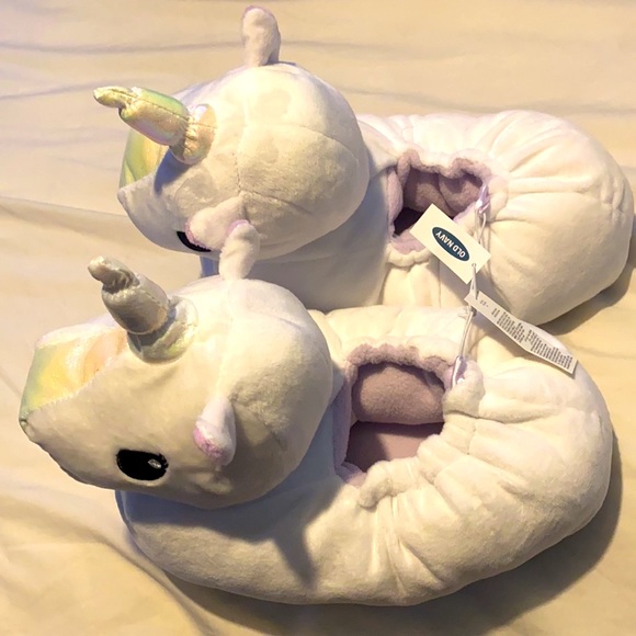 WINTER SALE ‼️Brand New Unicorn Slippers for Pretty Girls 5-6 - Picture 2 of 7